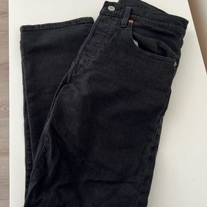 Levis 501 straight jeans